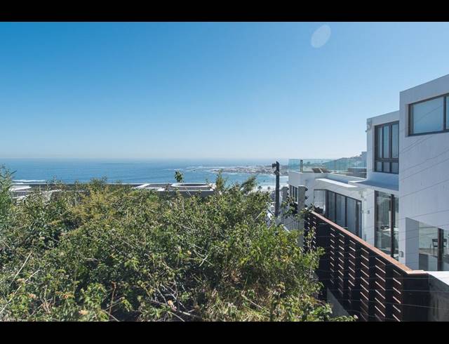 1 BEDROOM APARTMENT TO LET IN CAMPS BAY